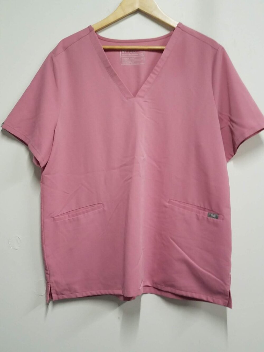 Figs Womens XXL Casma Three Pocket Scrub Top Pink Limited FW1100 Medical Shirt